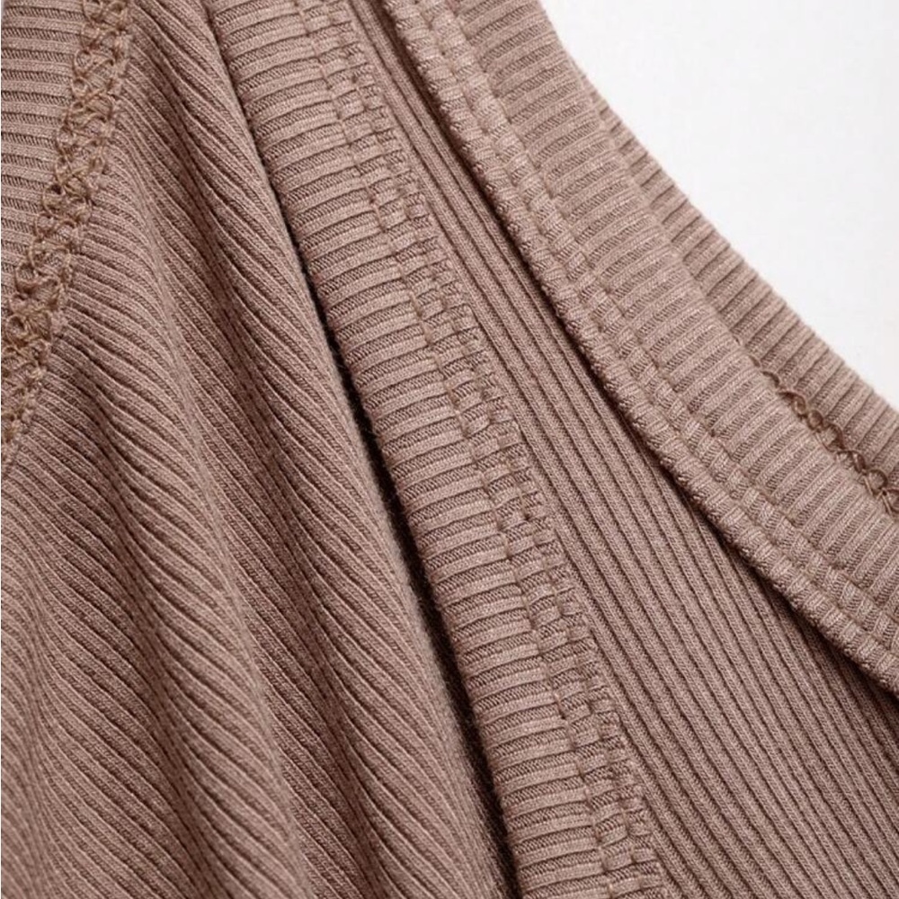 Brown Ribbed Tank Top - Picture 4 of 4